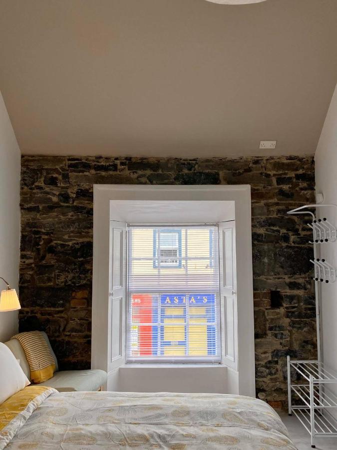 Room 1 Camp Street B&B Oughterard Bagian luar foto