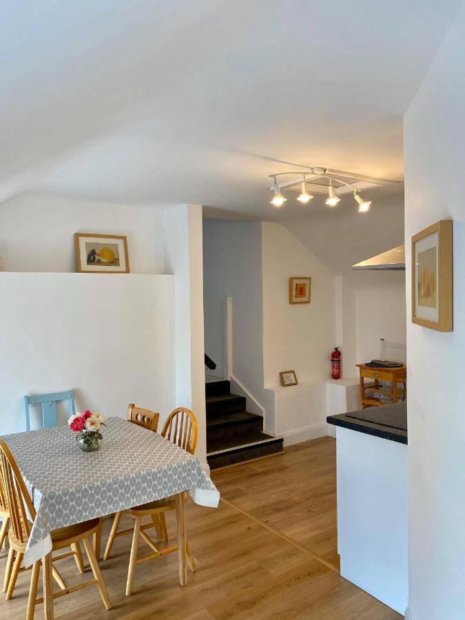 Room 1 Camp Street B&B Oughterard Bagian luar foto