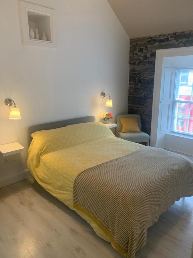 Room 1 Camp Street B&B Oughterard Bagian luar foto